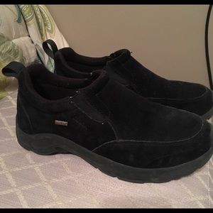 Cabelas Suede Slipon Shoes